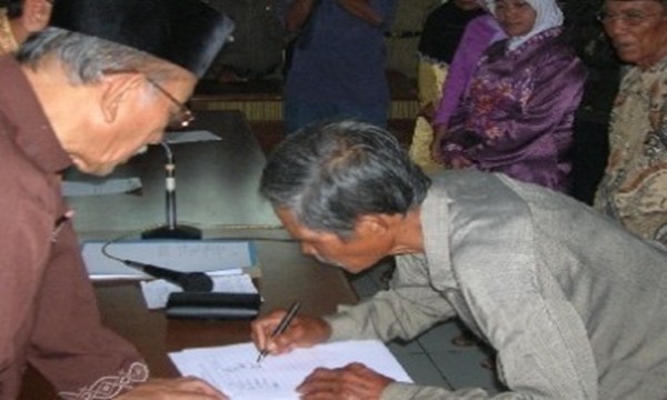 Alhamdulillah 36 Penganut Ahmadiyah Bertaubat dan Kembali Memeluk Islam